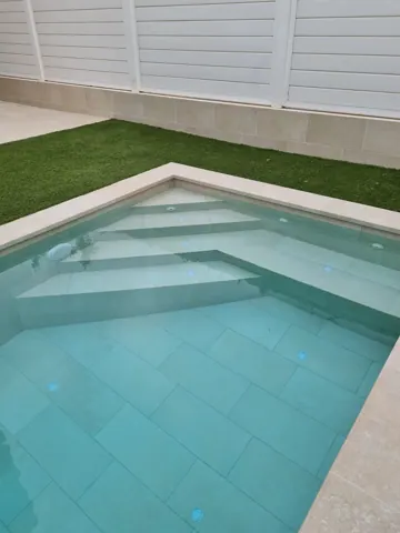 Trabajo de exterior realizado por REFEX