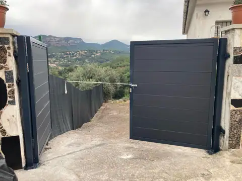 Trabajo de exterior realizado por REFEX