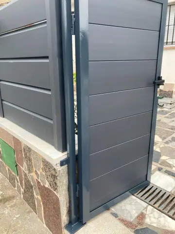 Trabajo de exterior realizado por REFEX