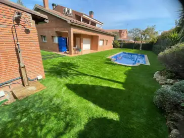 Trabajo de exterior realizado por REFEX