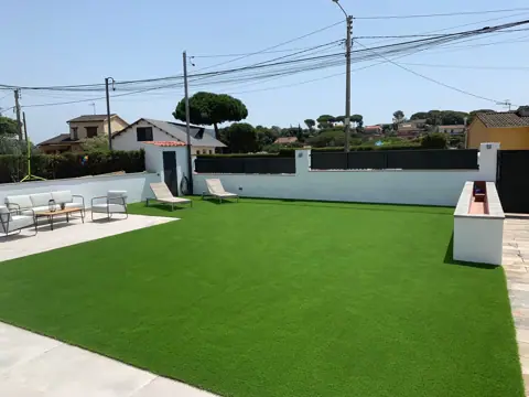 Trabajo de exterior realizado por REFEX