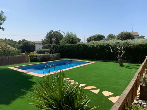 Trabajo de exterior realizado por REFEX